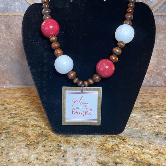 Handmade ‘Merry And Bright’ Necklace - Picture 2 of 4